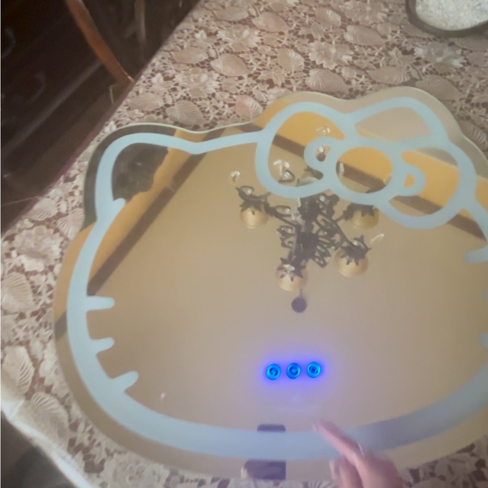 Hello Kitty Shaped Mirror with LED Lights